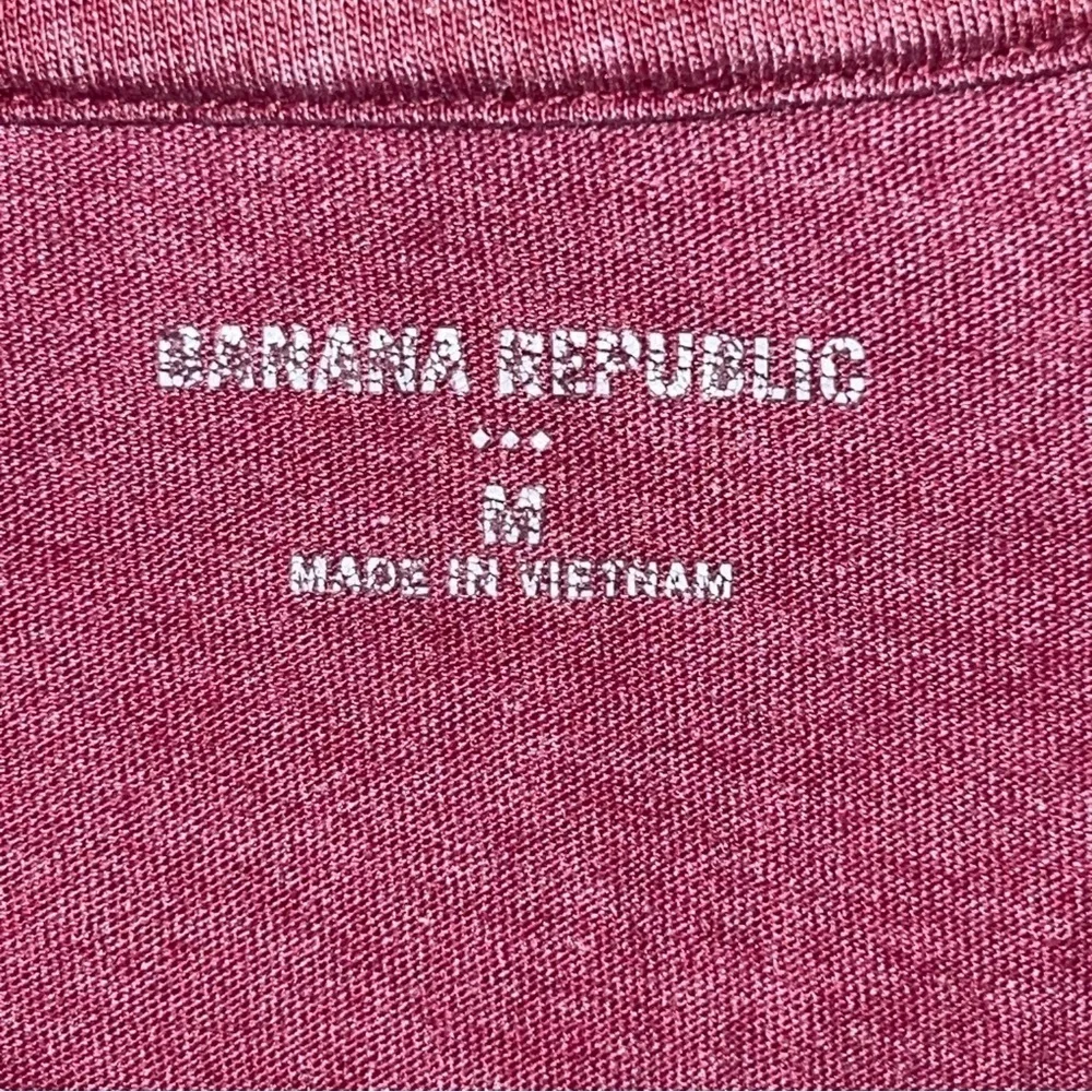 Banana Republic Bicycle Graphic Tee Shirt | Maroon | M